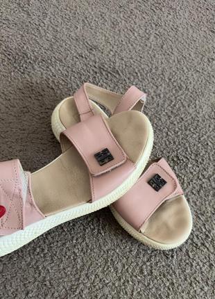 Босоніжки сандалі натуральна шкіра