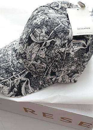 Нова кепка бейсболка reserved нова підлітку
