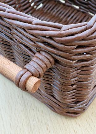 Салфетница плетеная из бумажной лозы