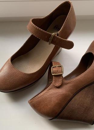 Босоніжки, туфлі 37р-р