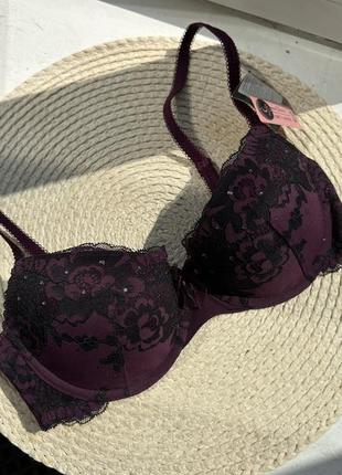 Бюстгальтер с камушками, бюстгальтер hunkemoller, бюстгальтер классика