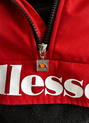 Мастєрка вітровка ellesse на 8-9 років7 фото