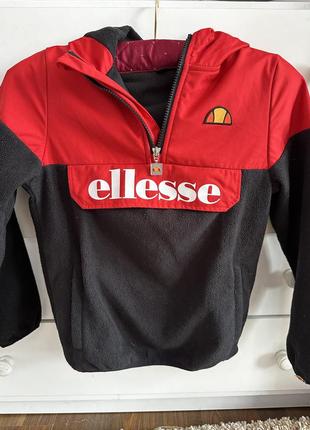 Мастєрка вітровка ellesse на 8-9 років9 фото