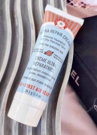 Оригінал зволожуючий крем first aid beauty ultra repair