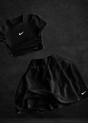 Костюм : топ + спідниця-шорти