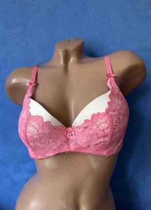 Бюстгальтер