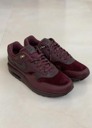 Кроссовки nike air max