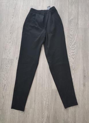 Классические черные брюки, школьные брюки