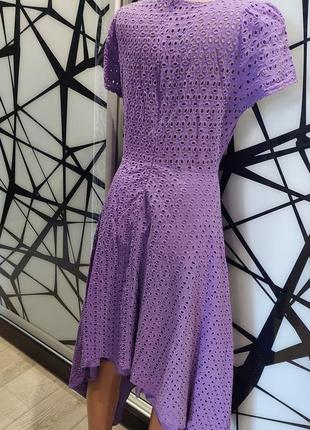 Лавандовое платье из прошвы new fashion с ассиметричной юбкой 46-484 фото