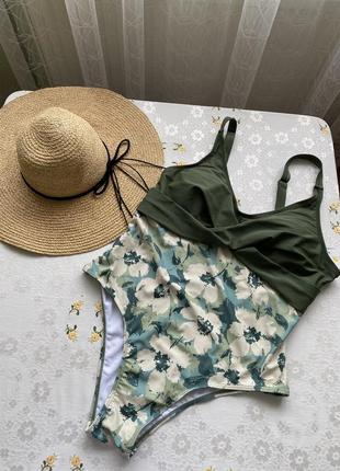 Актуальний суцільний купальник