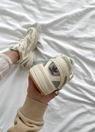 Adidas astir2 фото