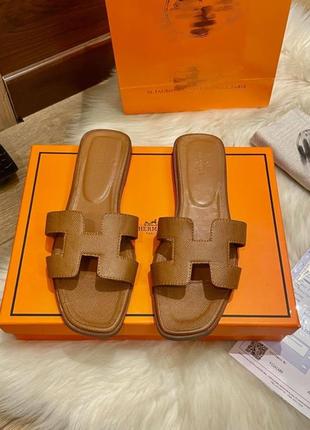 Взуття hermes