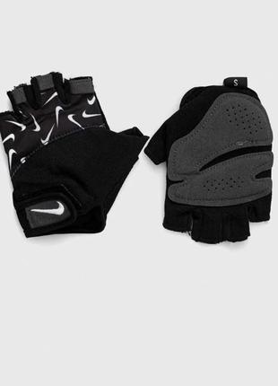 Перчатки nike
