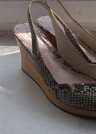 Премиальные босоножки miu miu.made in italy.р 39.25 см