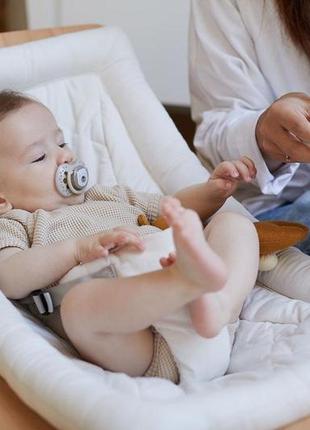 Контейнер футляр для пустышки lovi 13/111 bei