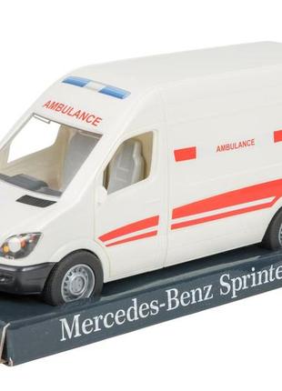 Автомобіль "mercedes-benz sprinter" швидка допомога, на планшетці, tigres