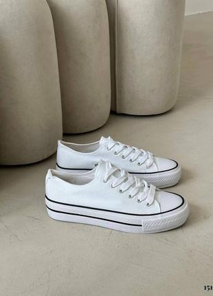 Кеди на платформі