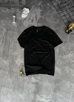 Чорна чоловіча футболка з коротким рукавом hugo boss