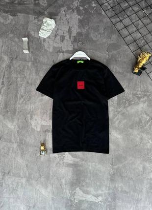 Чоловіча чорна футболка з коротким рукавом hugo boss