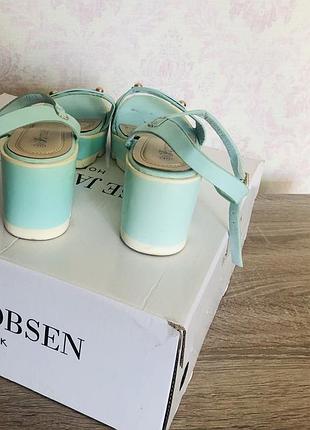 Босоніжки / сандалії3 фото