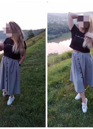Спідниця на гудзиках