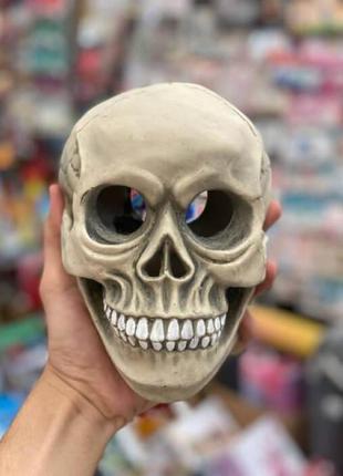 Светильник настенный череп серебро