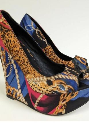 Оригинал туфли aldo satin print wedges💙💛💗