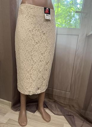 Новая кружевная юбка карандаш белого цвета