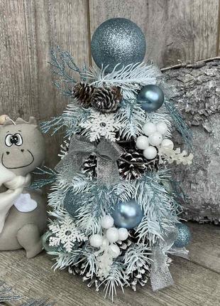 Елочка c ангелочком , шарами и шишками , елочка на стол , новогодняя елка, 32 см.