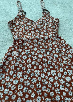 Легкое платье