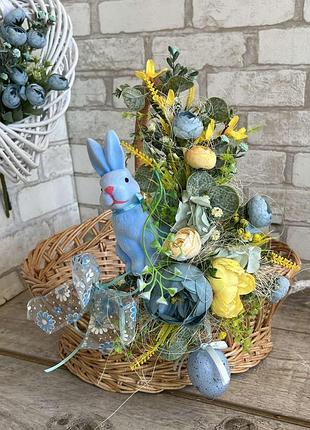 Великодній кошик з кроликом і квітами , н 45 см, 41*32 см, пасхальний декор,кошик на великдень.