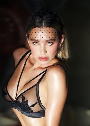 Чорний бюстгальтер із сітки empress mimi