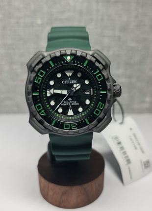 citizen eco drive titanium 200m