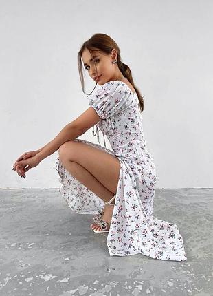 Платье в цветочный принт