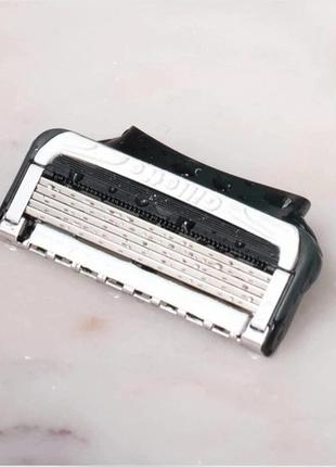 Змінні картриджі для гоління (леза касети) gillette intimate 4 шт. для інтимних зон2 фото