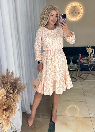 Стильні квіткові жіночі плаття, ефектні сукні