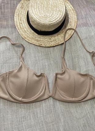 Shein крутий бежевий верх від купальника