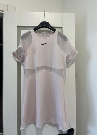 Плаття тенісне фірми nike
