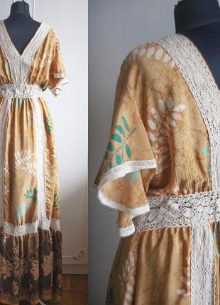 Винтажное шелковое длинное платье в стиле бохо с растительным принтом с кружевом
