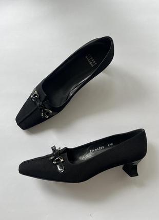 Stuart weitzman черные винтажные туфли на низком каблуке