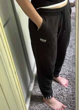 Штани adidas