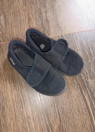 Кеди, мокасини, тапочки для садочку