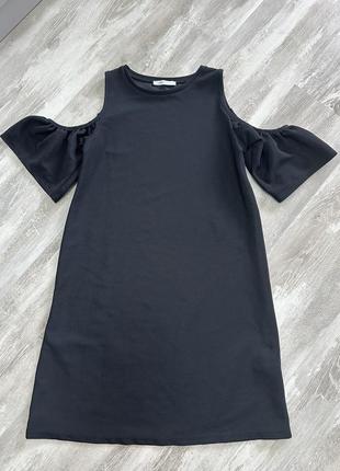Чорна сукня zara на розмір м або s