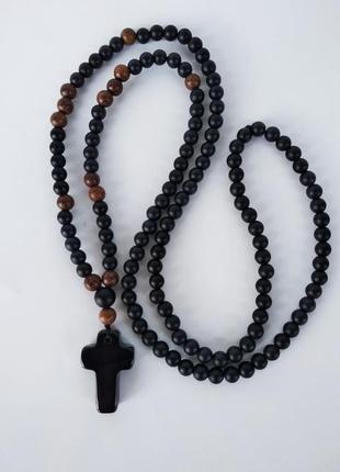 Ожерелье мужское с крестиком из агата и сандалового дерева