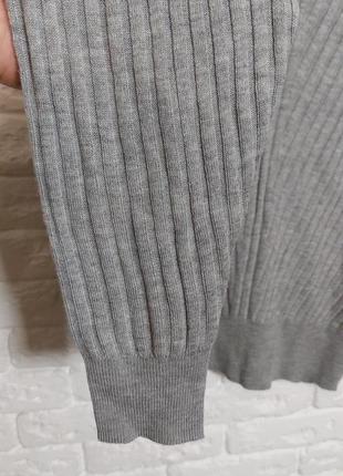 Фирменный джемпер кофточка