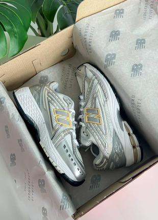 Женские кроссовки new balance 1906r white rain cloud silver metallic6 фото