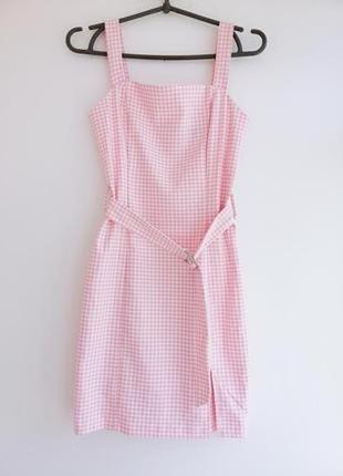 Ніжний сарафан в кліточку з поясом