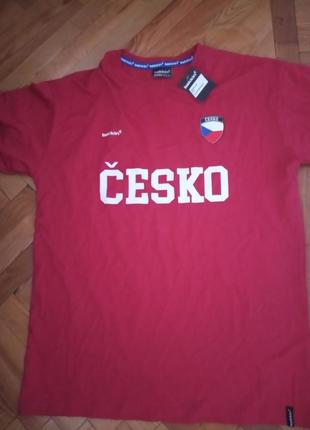 Футболка