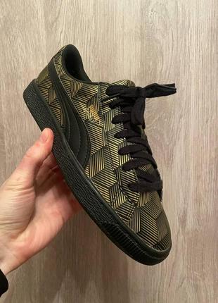 Стильні жіночі кросівки puma basket ідеальний стан
