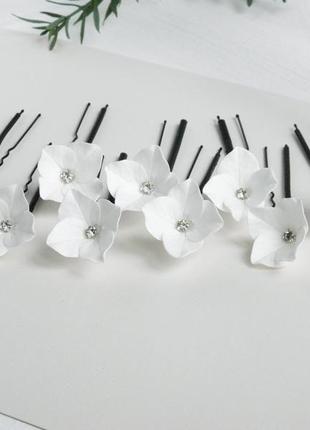 Шпильки з білими гортензіями шпильки для волосся з квітами3 фото